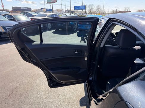 Used 2016 Acura ILX FWD image 32