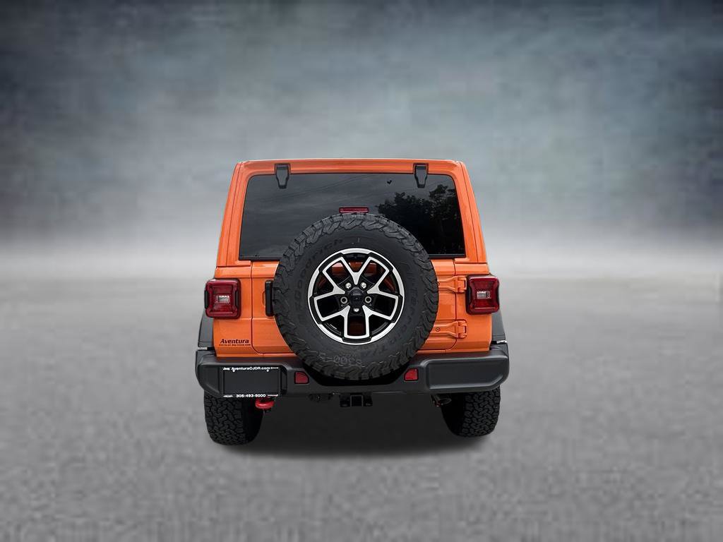 Used 2025 Jeep Wrangler Unlimited Rubicon w/ Convenience Group AWD/4WD image 6