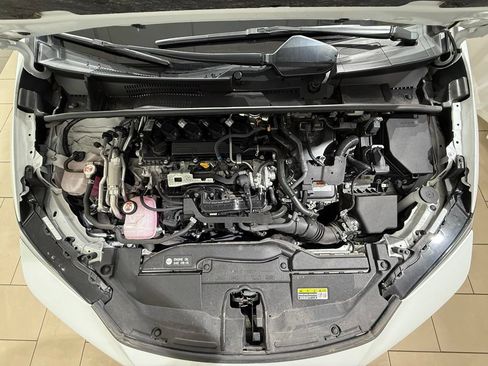 Certified 2024 Toyota Prius Prime FWD image 10
