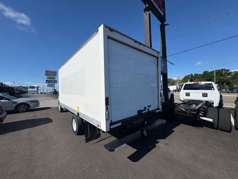 Used 2017 Ford E-350 and Econoline 350 Super Duty w/ Power Windows & Locks Group RWD image 3
