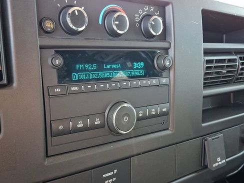 Used 2024 GMC Savana 2500 w/ Driver Convenience Package RWD image 17