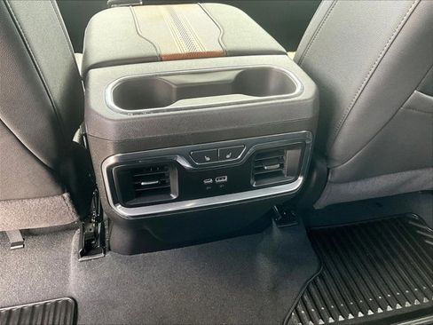 Certified 2024 Chevrolet Silverado 1500 High Country image 24