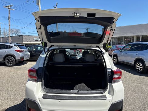 Used 2023 Subaru Crosstrek 2.5i Limited w/ Moonroof Package image 7