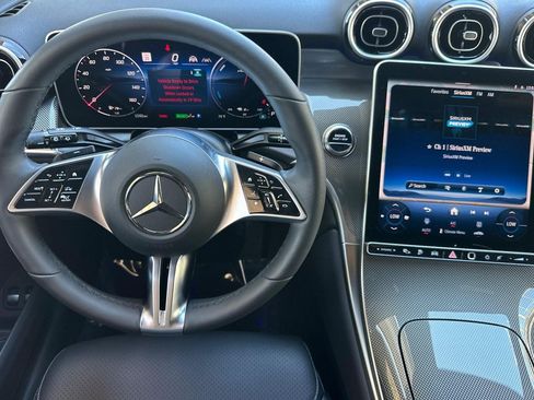 Certified 2025 Mercedes-Benz GLC 350e 4MATIC image 32