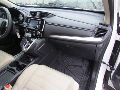 Used 2017 Honda CR-V LX image 17