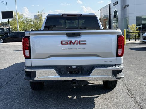 Used 2019 GMC Sierra 1500 SLE w/ SLE Value Package RWD image 9