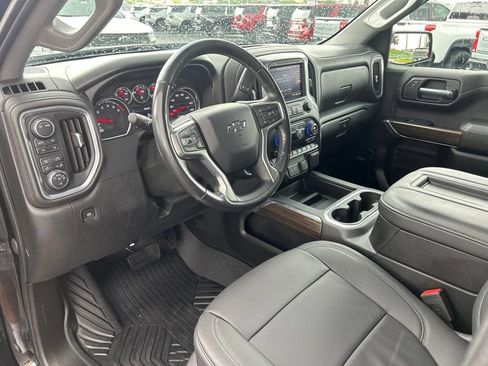 Used 2021 Chevrolet Silverado 1500 LT Trail Boss w/ Convenience Package II AWD/4WD image 23