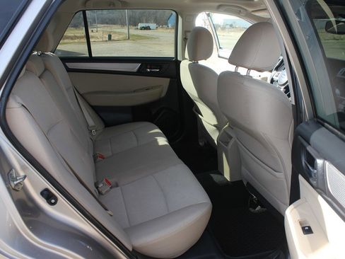 Used 2015 Subaru Outback 2.5i Premium w/ Popular Package #3 image 37