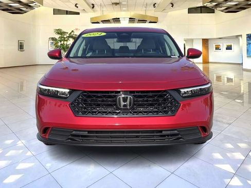 Used 2024 Honda Accord EX image 2