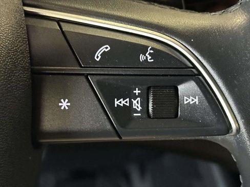 Used 2024 Audi Q3 2.0T Premium image 25