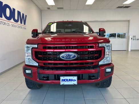 Used 2022 Ford F250 Lariat AWD/4WD image 3