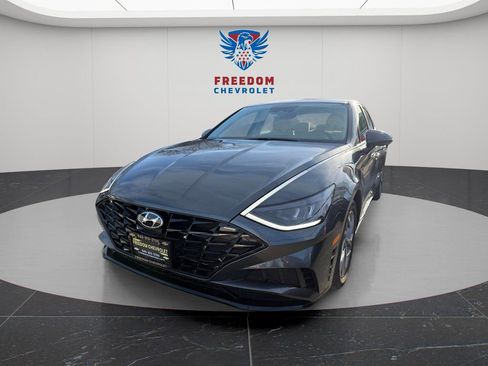 Used 2023 Hyundai Sonata SEL image 1