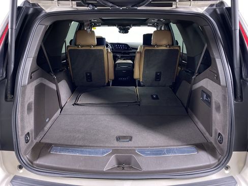 Used 2021 Cadillac Escalade Sport w/ Driver Assist Tech Package image 16