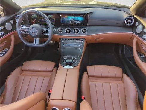 Used 2023 Mercedes-Benz E 450 Cabriolet image 20