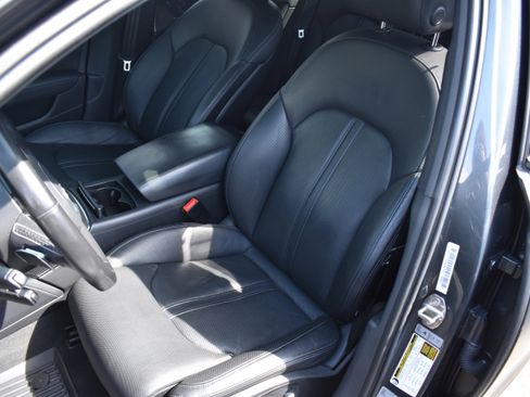 Used 2017 Audi S6 Prestige w/ S6 Sport Package image 24