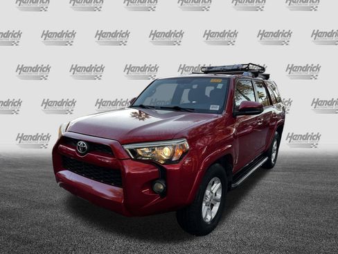 Used 2014 Toyota 4Runner SR5 image 5