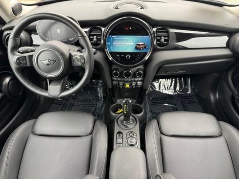 Certified 2024 MINI Cooper SE FWD image 18