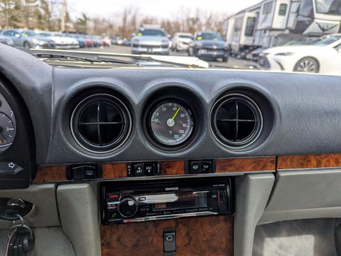 Used 1987 Mercedes-Benz 560 SL image 21