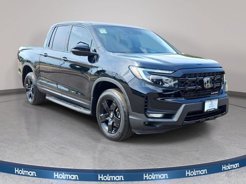 Used 2024 Honda Ridgeline Black Edition image 4