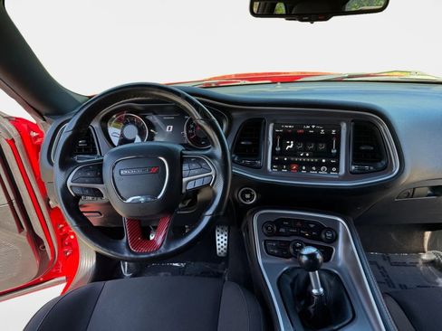 Used 2019 Dodge Challenger R/T Scat Pack RWD image 13