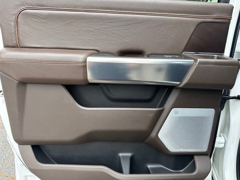 New 2025 Ford F250 King Ranch w/ Chrome Package image 18