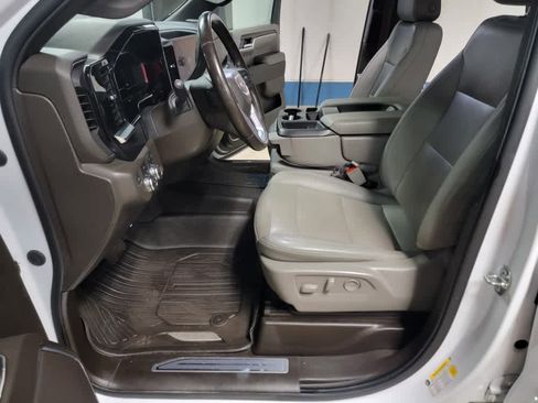 Used 2022 GMC Sierra 1500 SLT w/ Max Trailering Package image 14