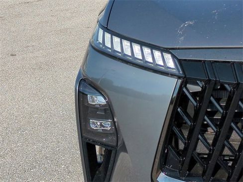 New 2026 INFINITI QX80 4WD w/ Sport Exterior Package image 10