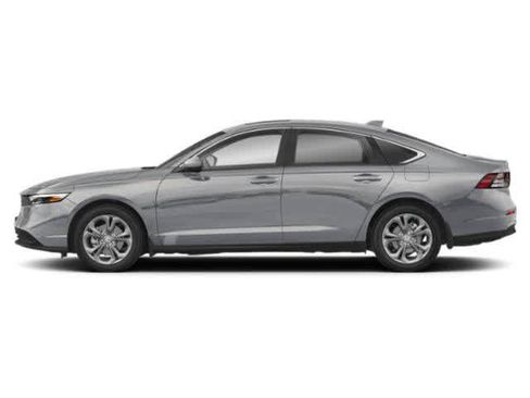 Used 2024 Honda Accord EX image 3