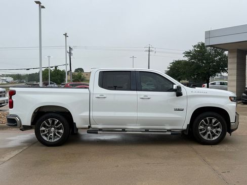 Used 2020 Chevrolet Silverado 1500 LT w/ Texas Edition image 7