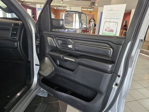 Used 2019 RAM 1500 Limited AWD/4WD image 13