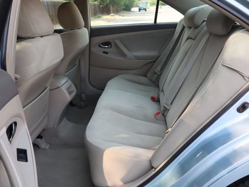 Used 2009 Toyota Camry LE FWD image 20