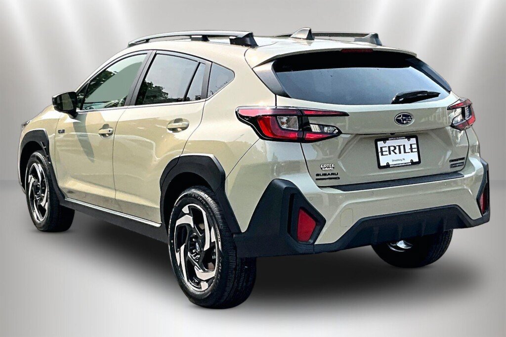 New 2026 Subaru Crosstrek 2.5i Limited AWD/4WD image 3
