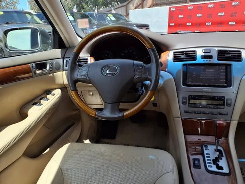 Used 2005 Lexus ES 330 FWD image 17
