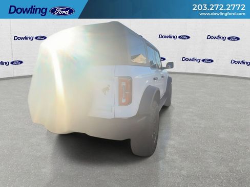 Used 2024 Ford Bronco Wildtrak image 2