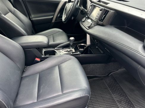 Used 2018 Toyota RAV4 Limited w/ All Weather Liner Package image 16