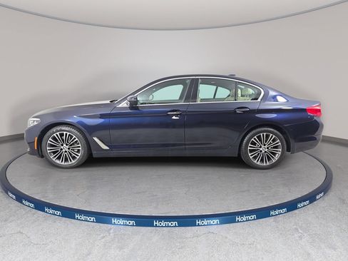Used 2018 BMW 530i xDrive AWD/4WD image 9