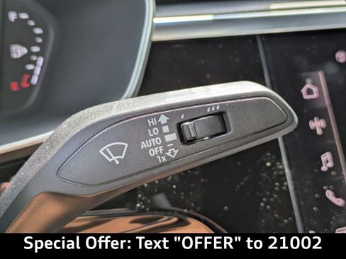 New 2025 Audi Q3 2.0T Premium image 30