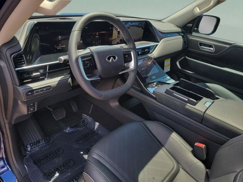 Used 2026 INFINITI QX80 Luxe w/ Cargo Package AWD/4WD image 18