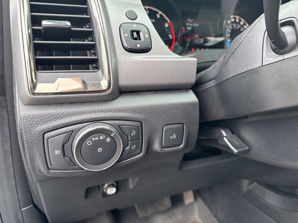 Used 2022 Ford Ranger XLT w/ Equipment Group 301A Mid AWD/4WD image 14