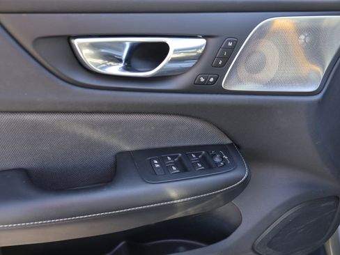 Used 2020 Volvo S60 T8 Polestar image 22