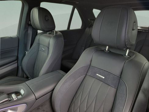 New 2026 Mercedes-Benz GLE 63 AMG S image 18