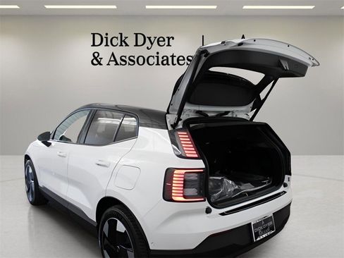 New 2026 Volvo EX30 Ultra image 29