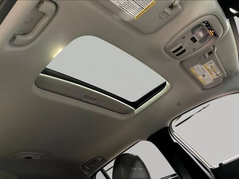 Used 2026 Chevrolet Trax ACTIV w/ Sunroof Package FWD image 26