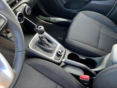 New 2025 Hyundai Venue SEL image 8