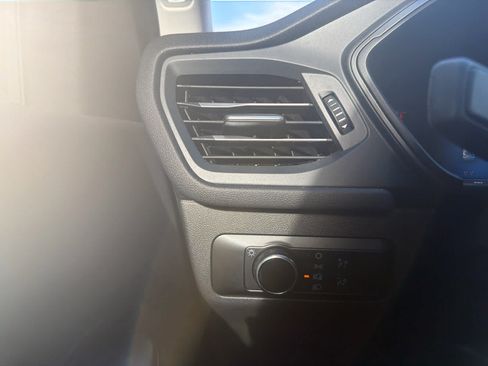 Used 2025 Ford Escape Active FWD image 22