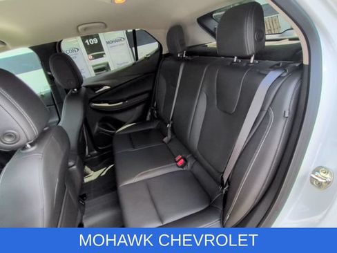 Certified 2024 Buick Encore GX Sport Touring AWD/4WD image 24