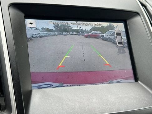 Used 2018 Ford Edge SEL w/ Equipment Group 201A FWD image 19