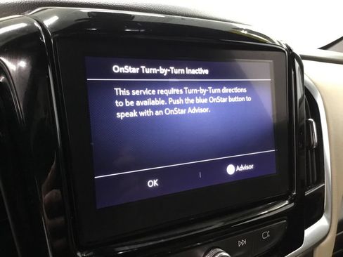 Used 2023 Chevrolet Traverse LT w/ LPO, Cargo Package AWD/4WD image 18