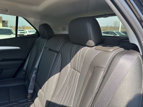 New 2026 Buick Envision Avenir image 40