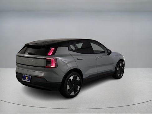 New 2026 Volvo EX30 Plus w/ Climate Package AWD/4WD image 7